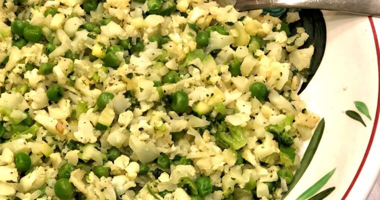 Cauliflower rice and peas