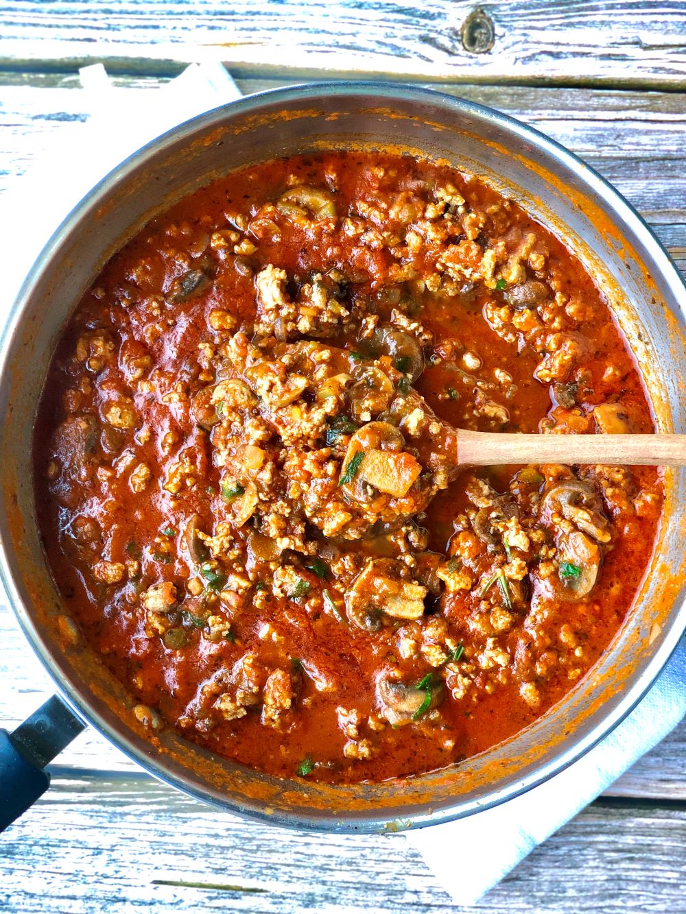 Easy Meat Sauce with Mushrooms