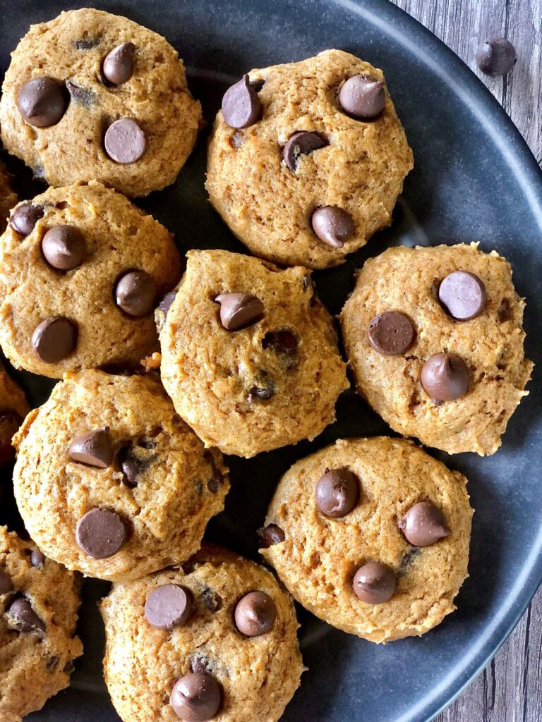 Pumpkin Chocolate Chip Cookies
