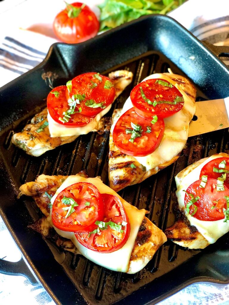20-Minute Caprese Chicken