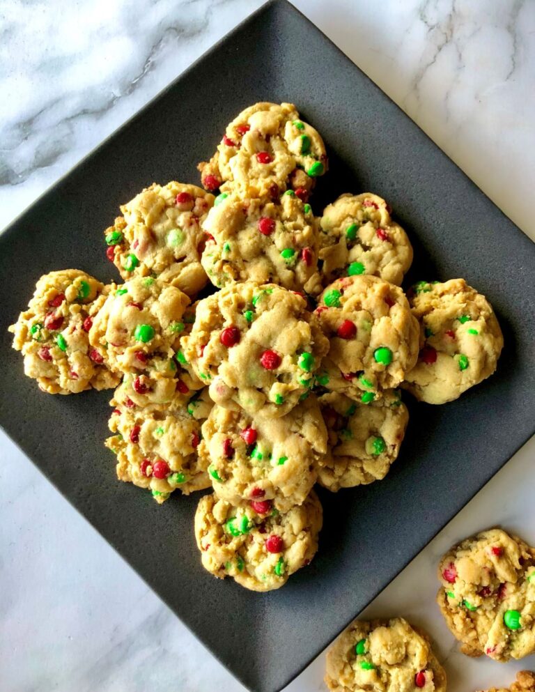 M&M Christmas Cookies
