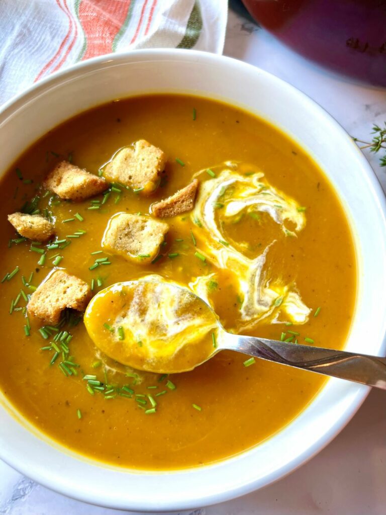 Roasted Butternut Squash and Apple Soup