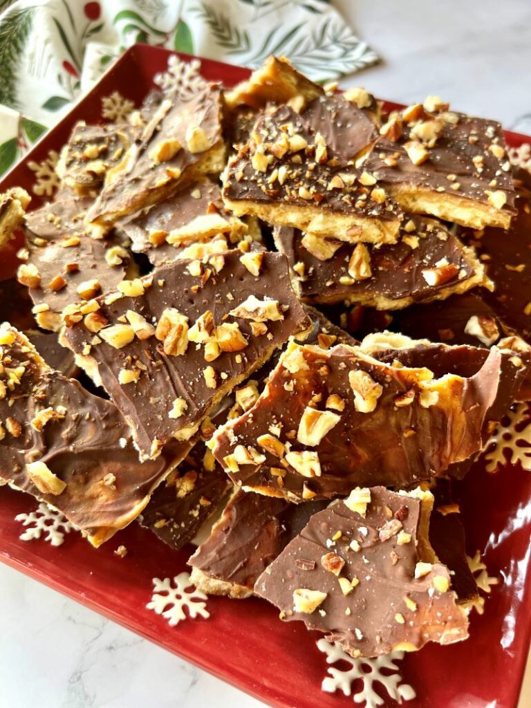 Chocolate Peanut Butter Ritz Cracker Christmas Crack
