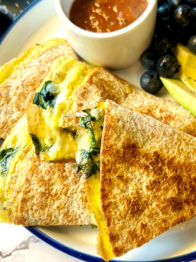 Easy and Healthy Breakfast Quesadilla