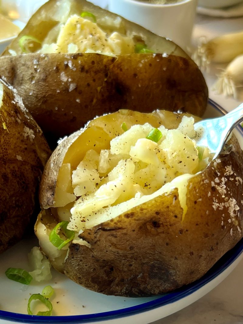 Slow Cooker Baked Potatoes