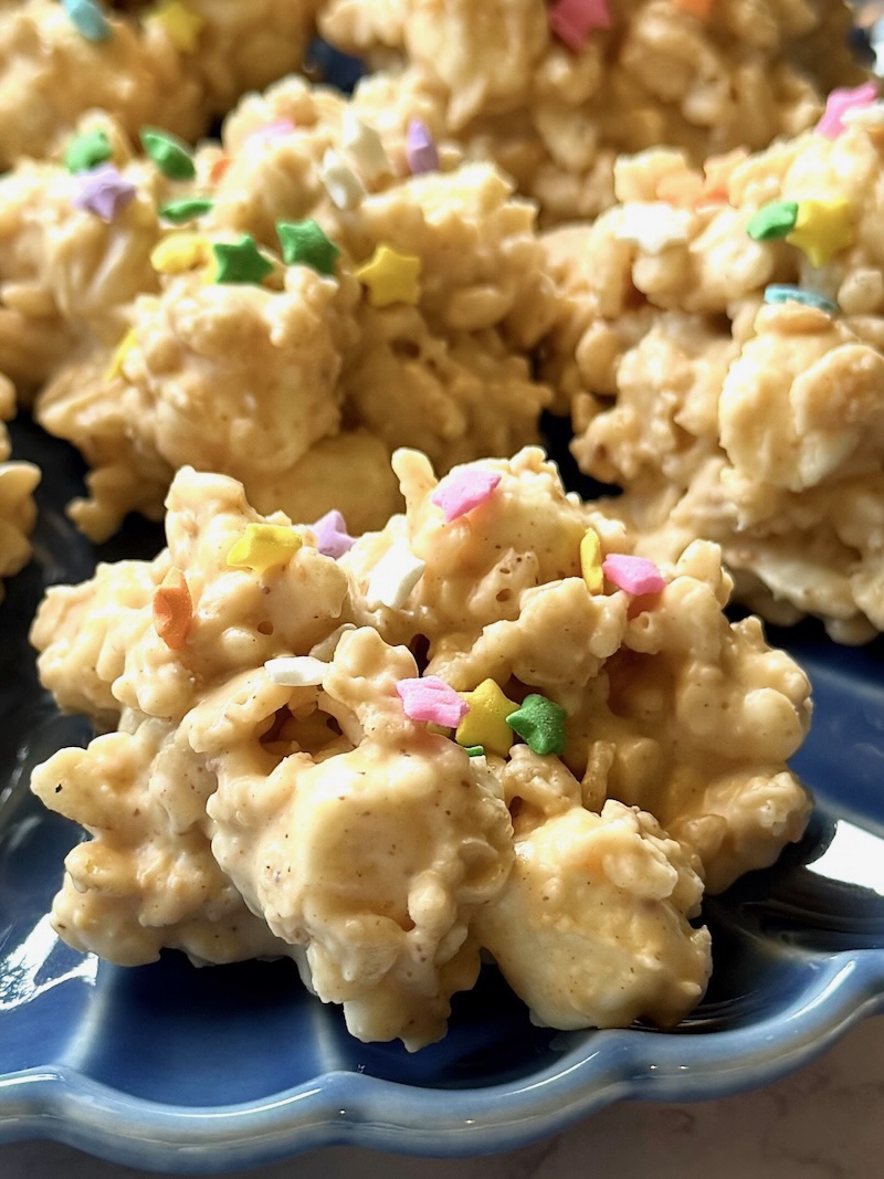 Close up of avalanche cookies on a plate