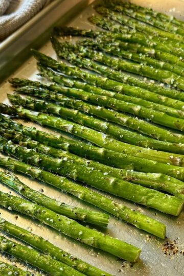 Sheet pan with roasted asparagus