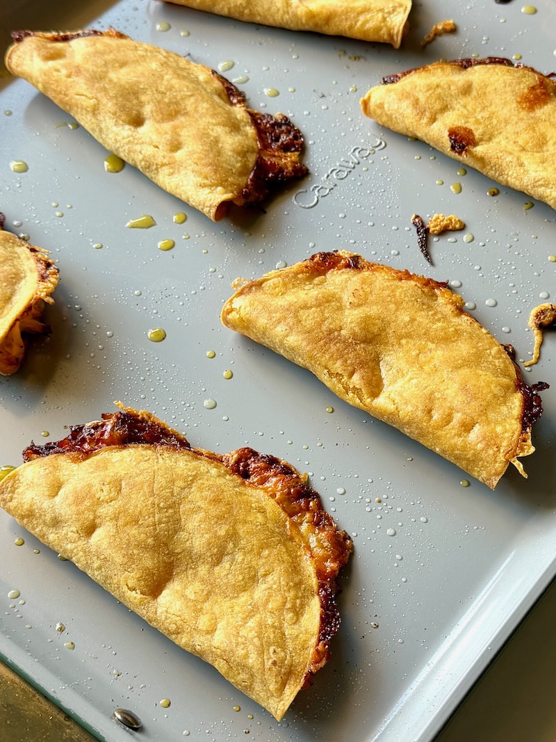 Crispy chicken tacos baked
